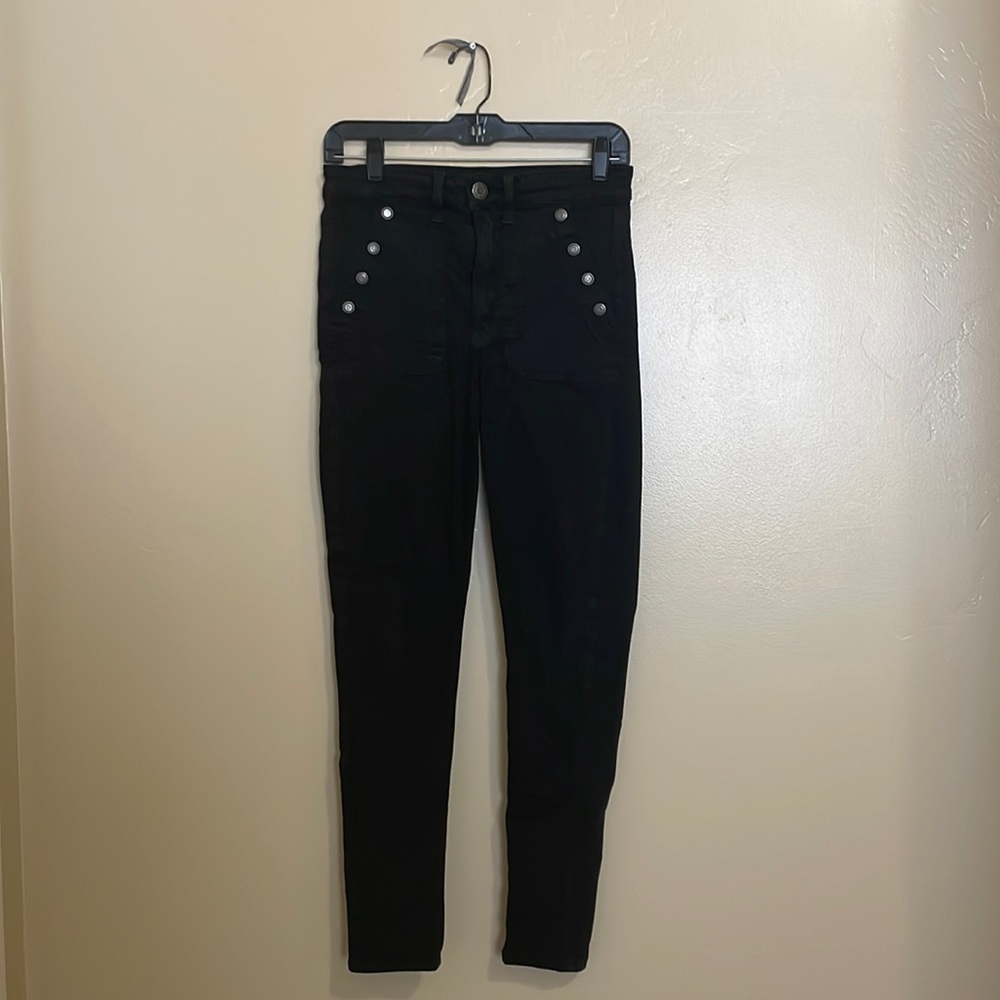 American Eagle Black skinny high rise jeans. 6 short.